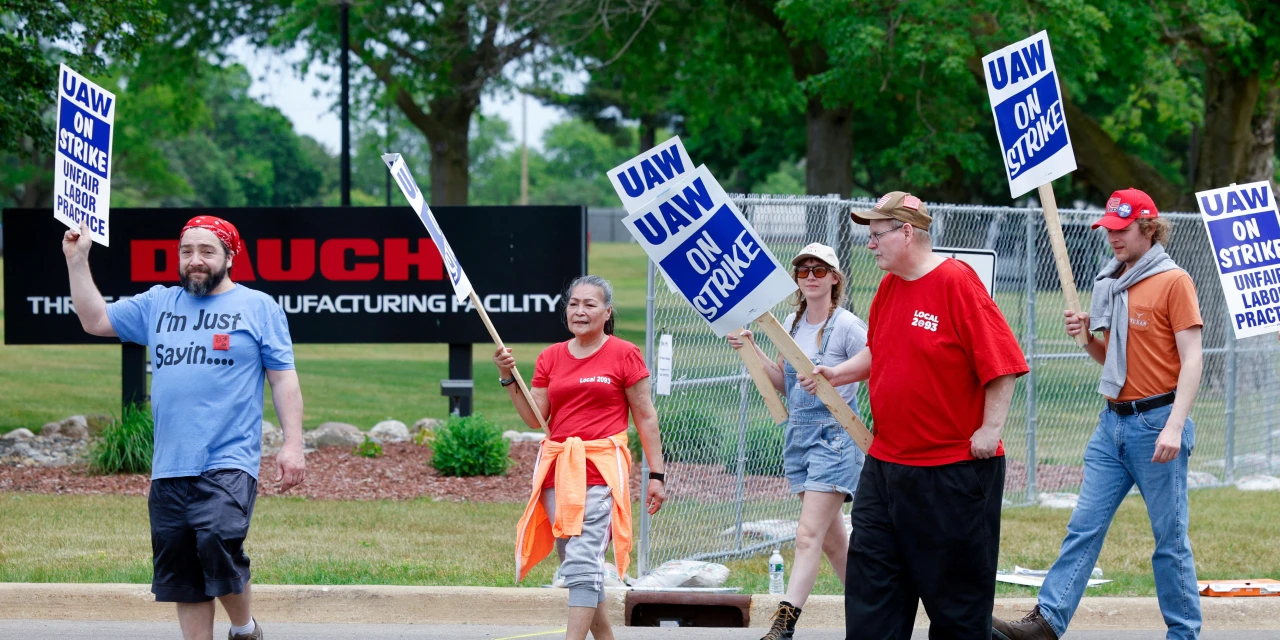 UAW Strike Takes ‘Strategic’ Aim at Some of GM’s Most Profitable Vehicles