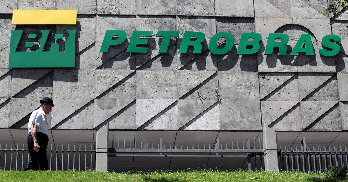 Petrobras to release new strategic plan in November, director says - Reuters