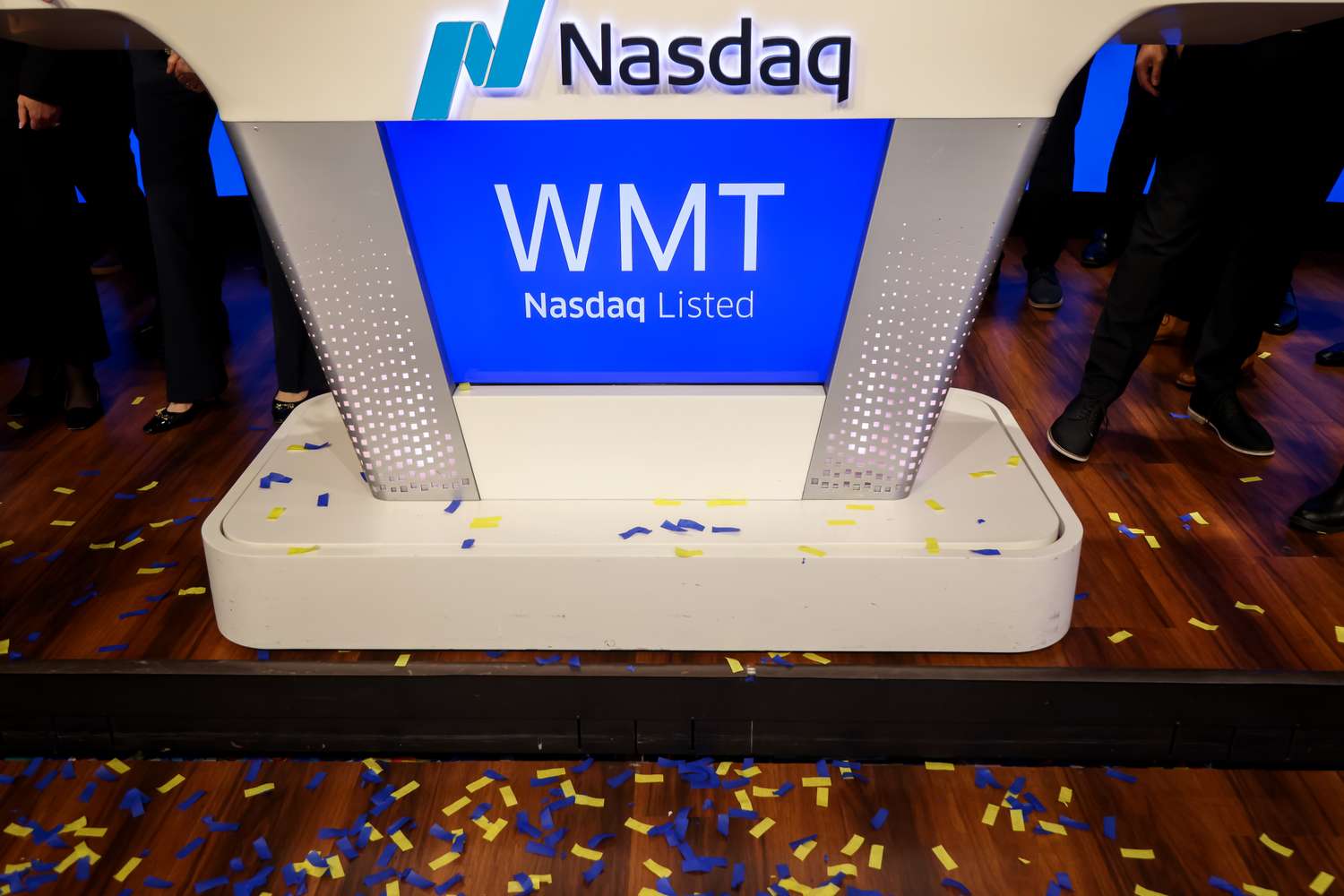 Walmart Made it Into the Exclusive $1 Trillion Club. Here Are the Other Members