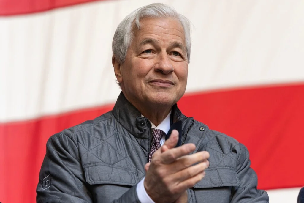 At 14, Jamie Dimon Owned His First Stock, Watched A 45% Market Crash Only To Learn This Investment Lesson: 'History Does Rhyme'