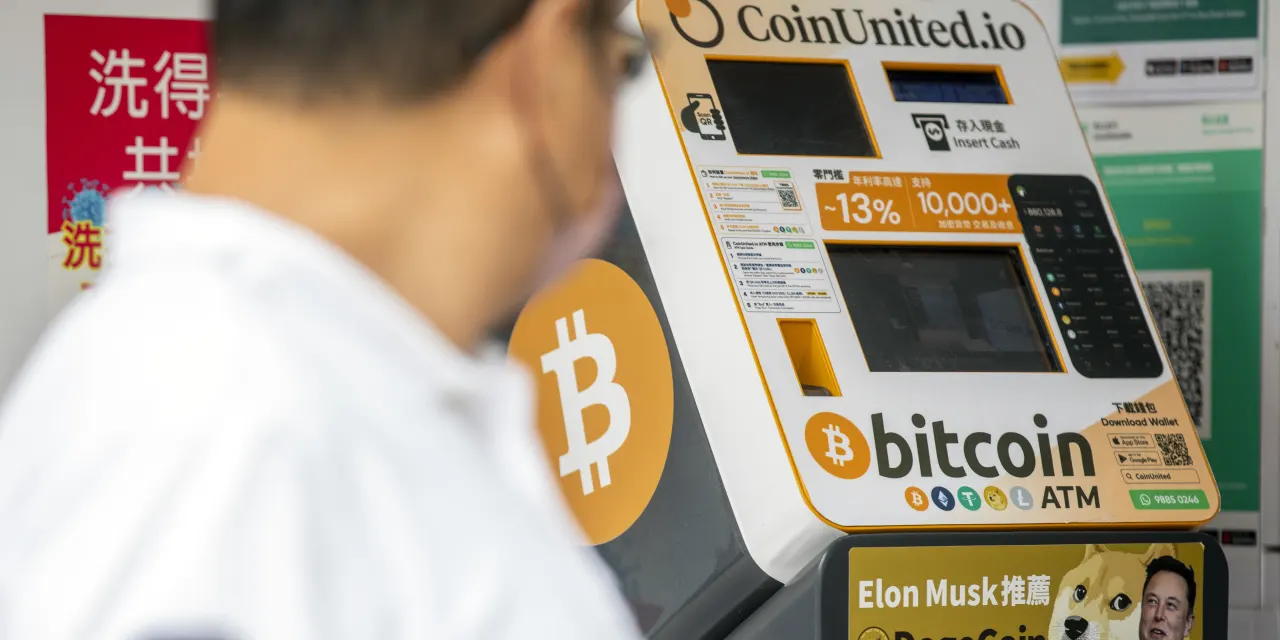 Bitcoin Steadies After Selloff as Dollar Falls. Why Trump’s Fed Pick Is Key to Both.