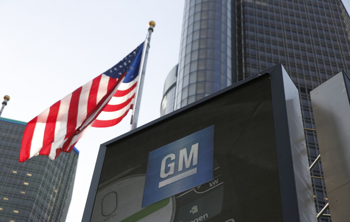 GM Tells Corporate Workers to Return to Office Three Days a Week - Bloomberg