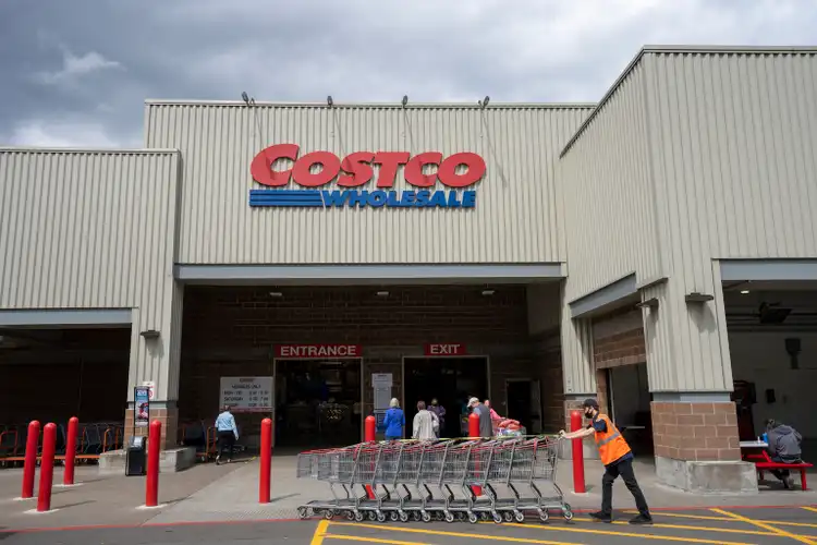 Costco union workers vote in favor of strike