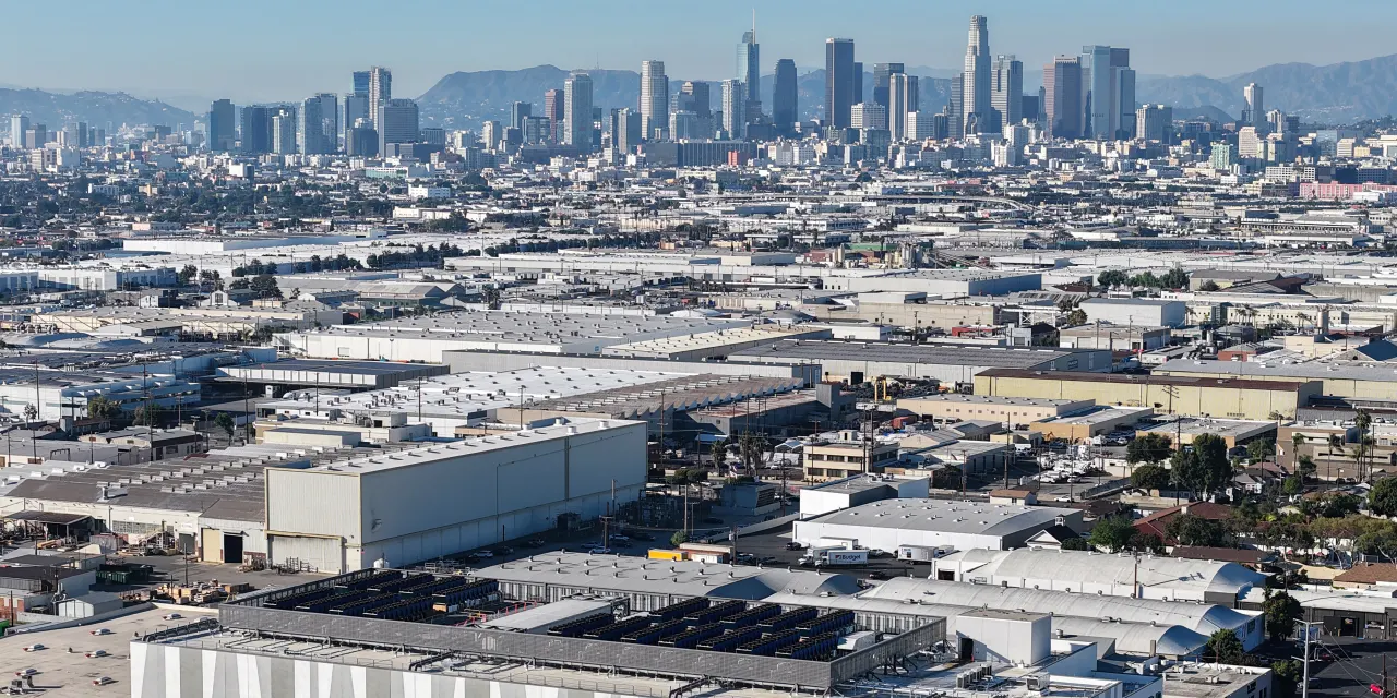 Amazon joins AI-related debt blitz as pressure emerges in tech companies’ credit spreads