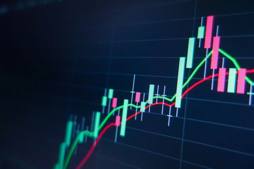 Forget Starbucks, This Undervalued Chinese Rival Enters Top Tier Of Value Ranking Despite Negative Price Trends