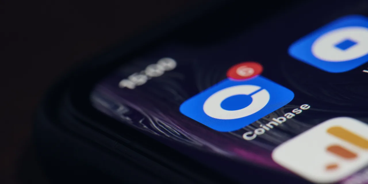 Strategy and Coinbase Stocks Rise. How They Can Rebound  Amid the Crypto Slump.