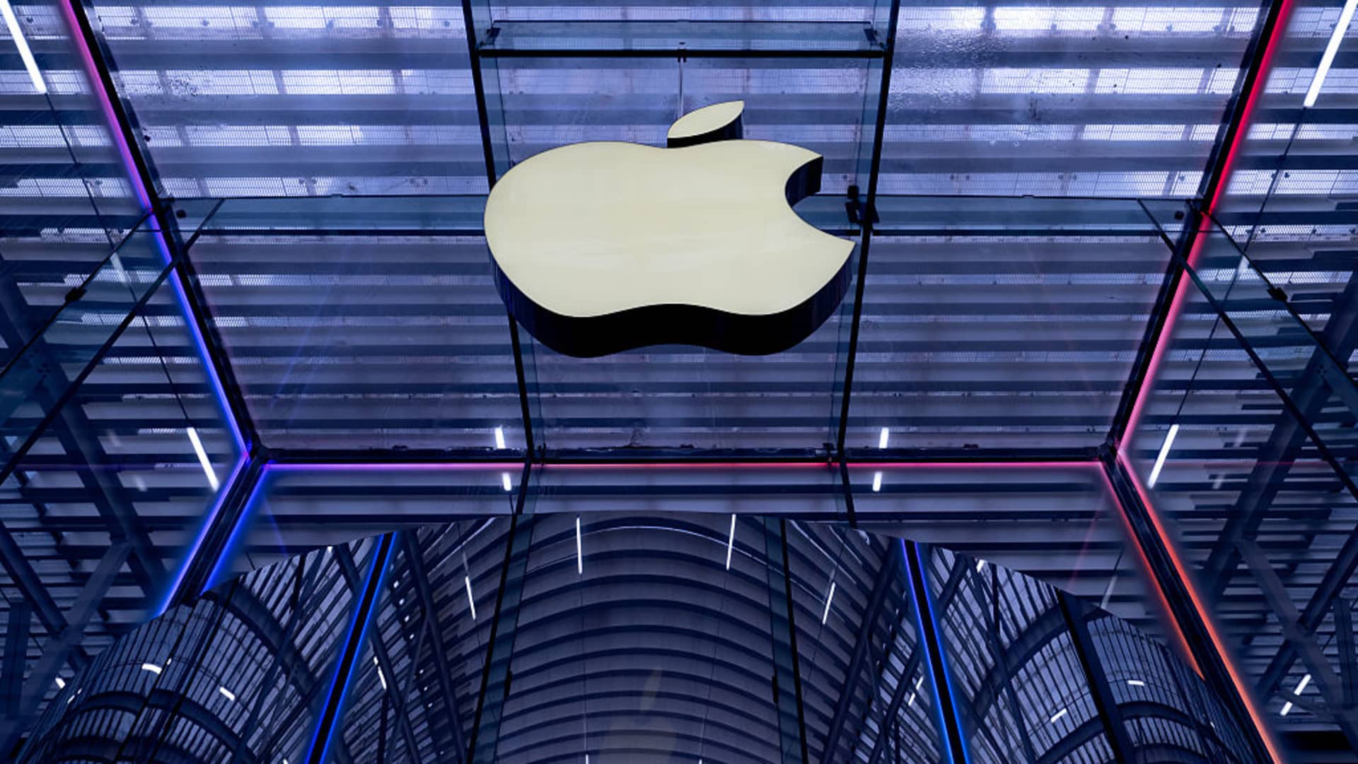 You can bet on the words that will be said on Apple's earnings call like 'Tariff' and 'Severance'