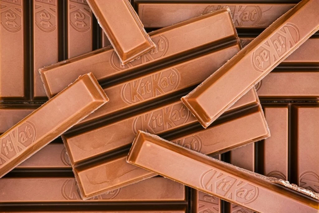 Who Stole The KitKat Bars? Dogecoin Says 'Woof,' Pengu Admits Nothing, Domino's Declares Culinary War, And Nobody's Taking A Break From The Jokes