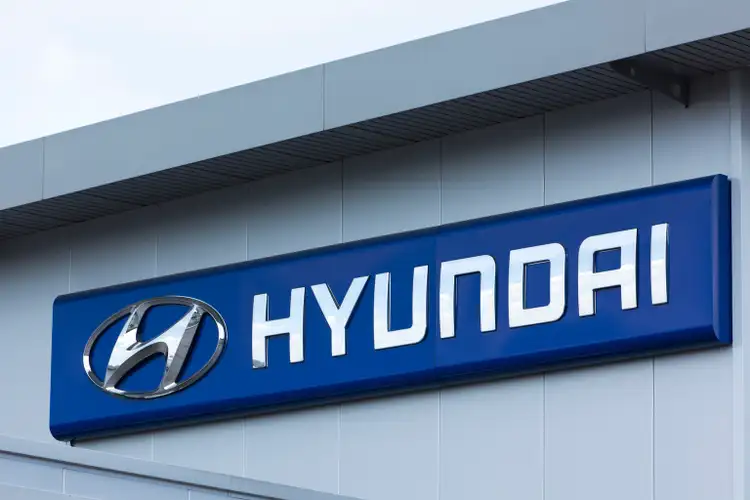Amazon expands its program that allows customers to buy Hyundai vehicles