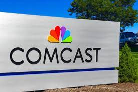 Comcast Faces Headwinds: Analysts Adjust Expectations Amid Broadband Struggles and Theme Park Downturns