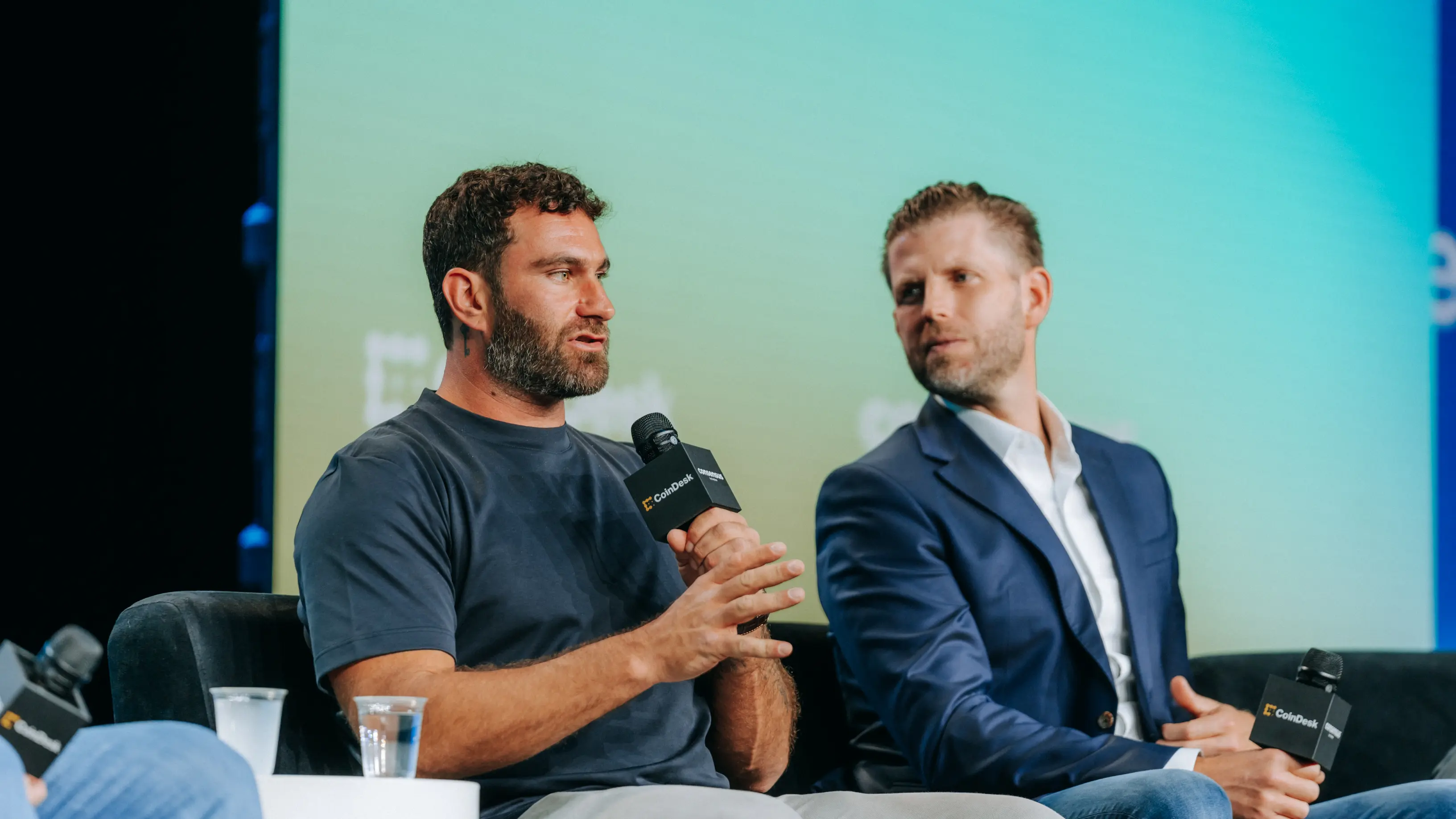 World Liberty's Stablecoin Now Available on Multiple Networks Via Chainlink