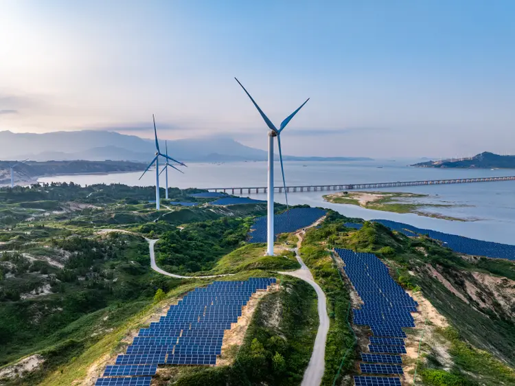 Ameresco upgraded at Baird on strong clean-energy demand