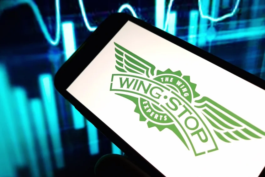 Analyst Calls Wingstop A Top QSR Growth Story As AI Kitchen Sizzles And Tenders Drive Record Guests