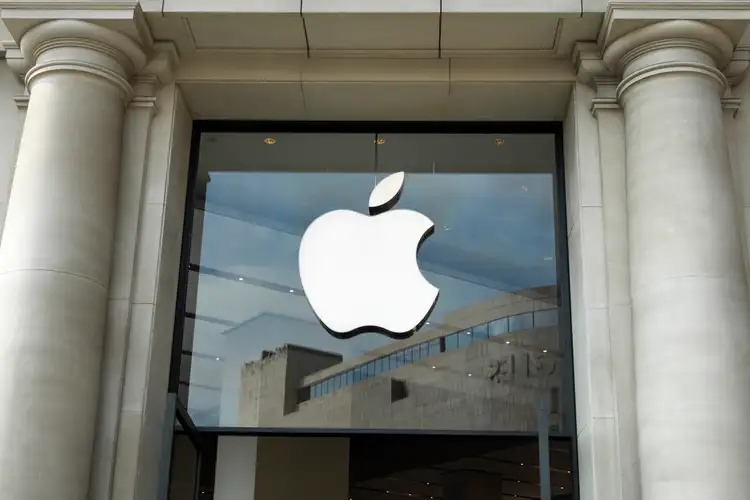 Apple's iPhone 17 price hike likely says Jefferies; expects strong Q4 results