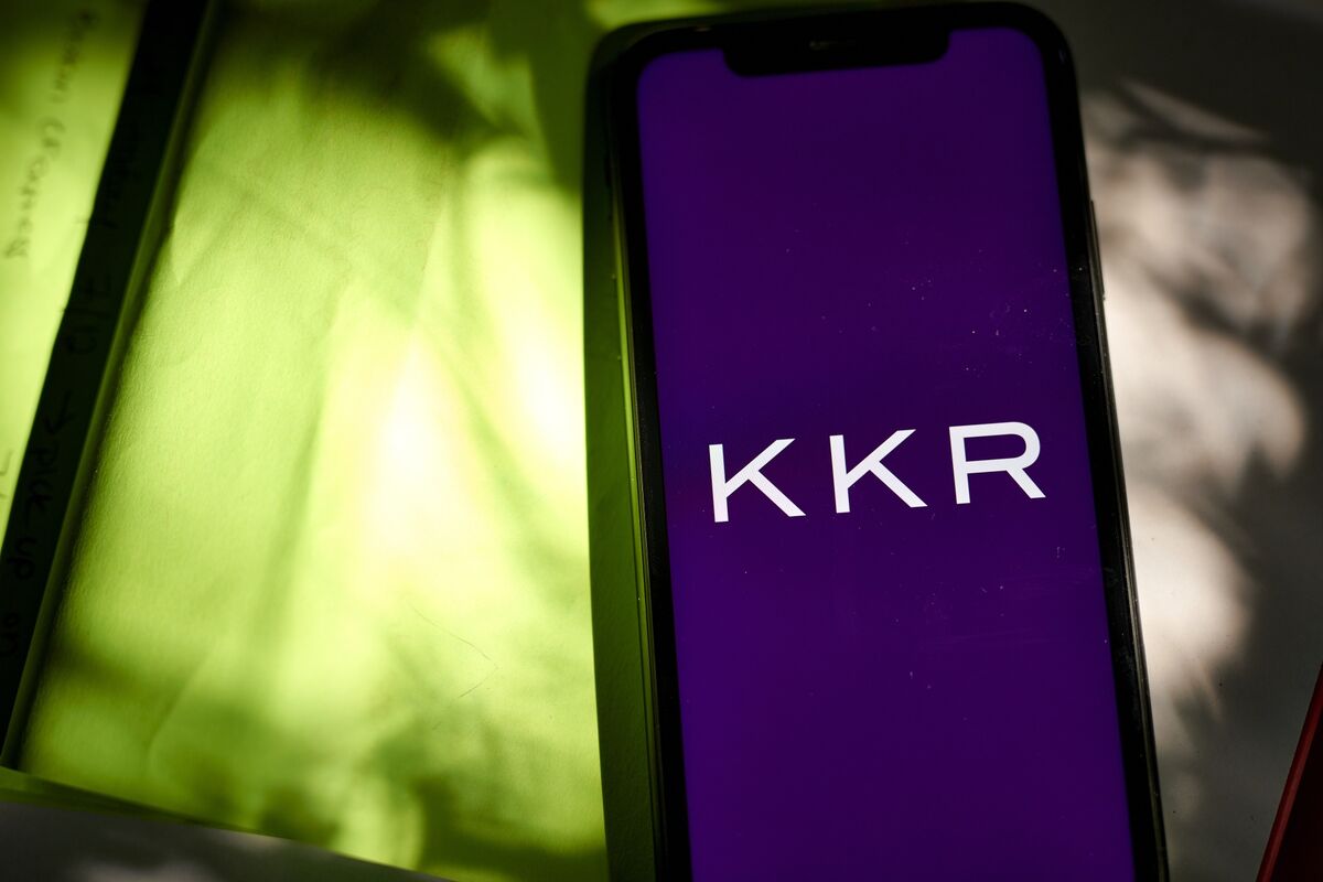 KKR Raises $11 Billion for Its Newest Global Infrastructure Fund - Bloomberg