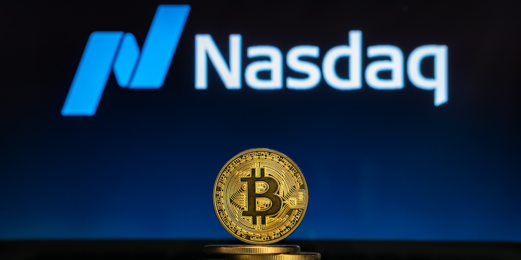 Bitcoin Rewards App Fold Goes Public, Begins Trading on Nasdaq