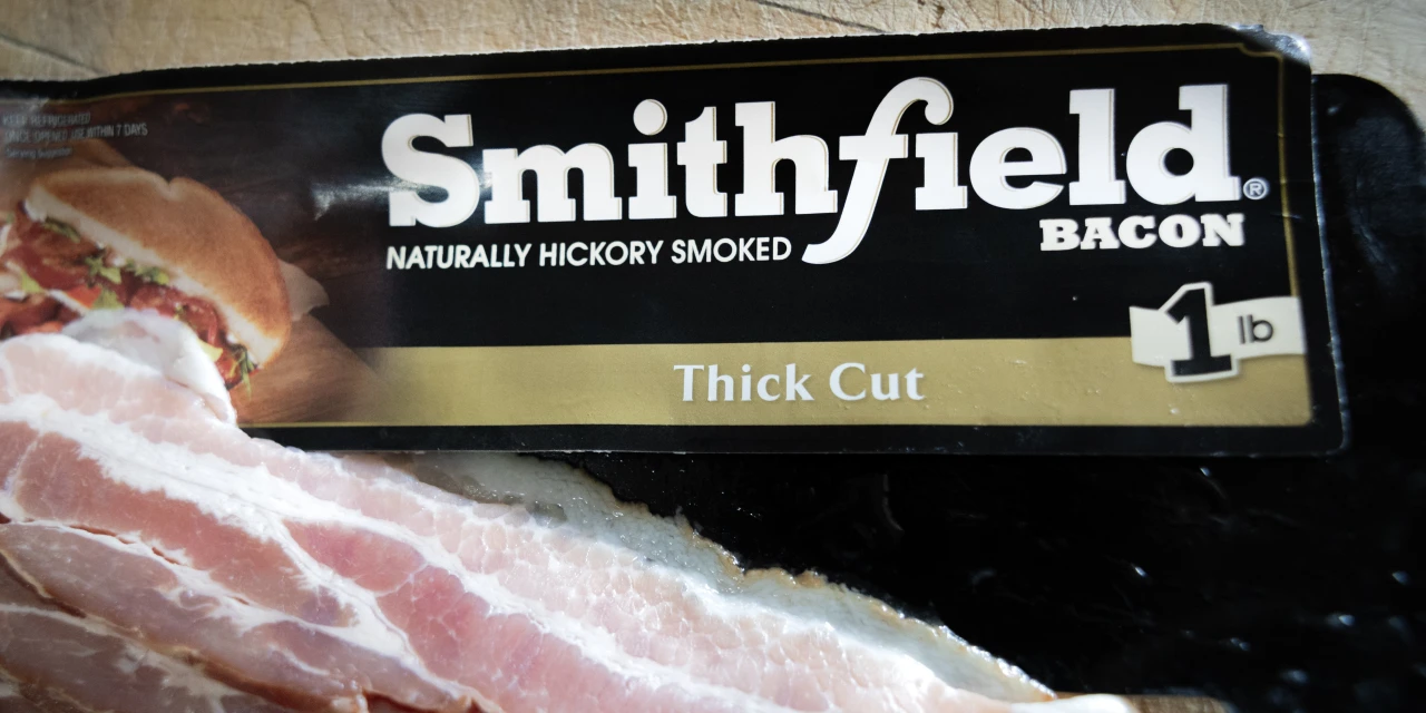 Smithfield Foods Cuts Sales Forecast on Soft Pork Demand