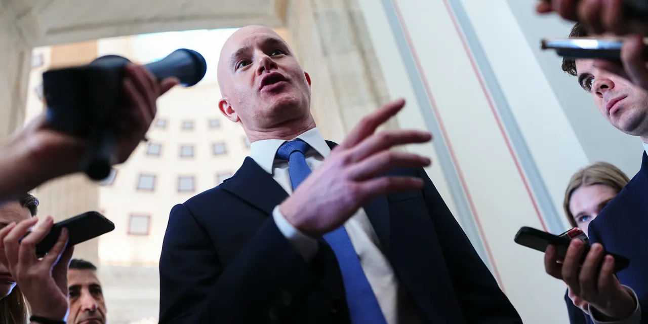 How Crypto, Coinbase Could Win Even if the Clarity Act Loses