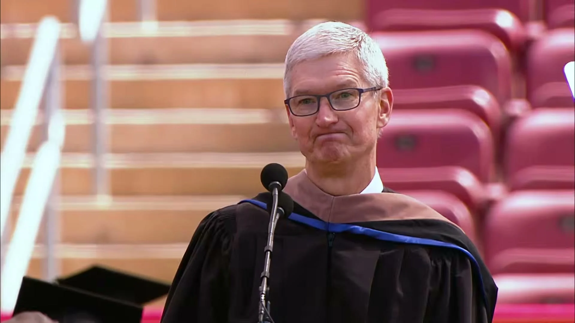 Apple Is Facing One of Its Most Challenging Times in a Decade. Time to Sell?