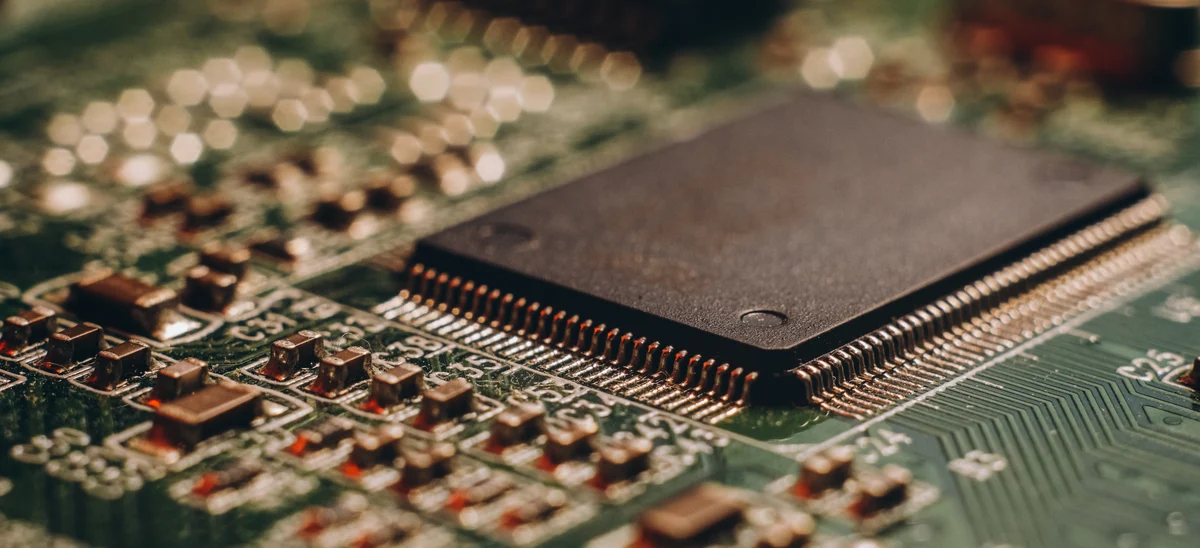 Where Will Intel Stock Be in 5 Years: Comeback Story or Cautionary Tale?