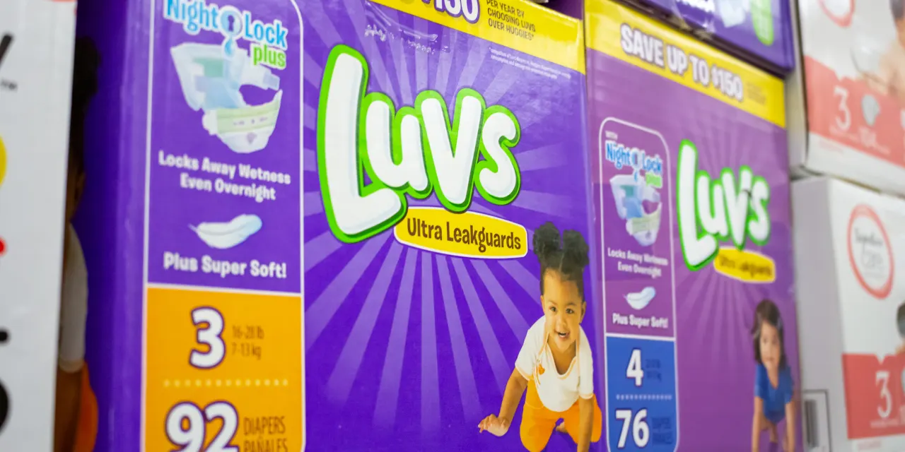 Procter & Gamble and 6 Other Stocks to Buy Ahead of Earnings