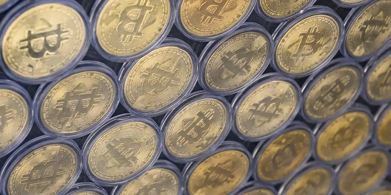 Bitcoin Price Falls Below $90K. Why a Crypto Recovery Might Not Come Soon.