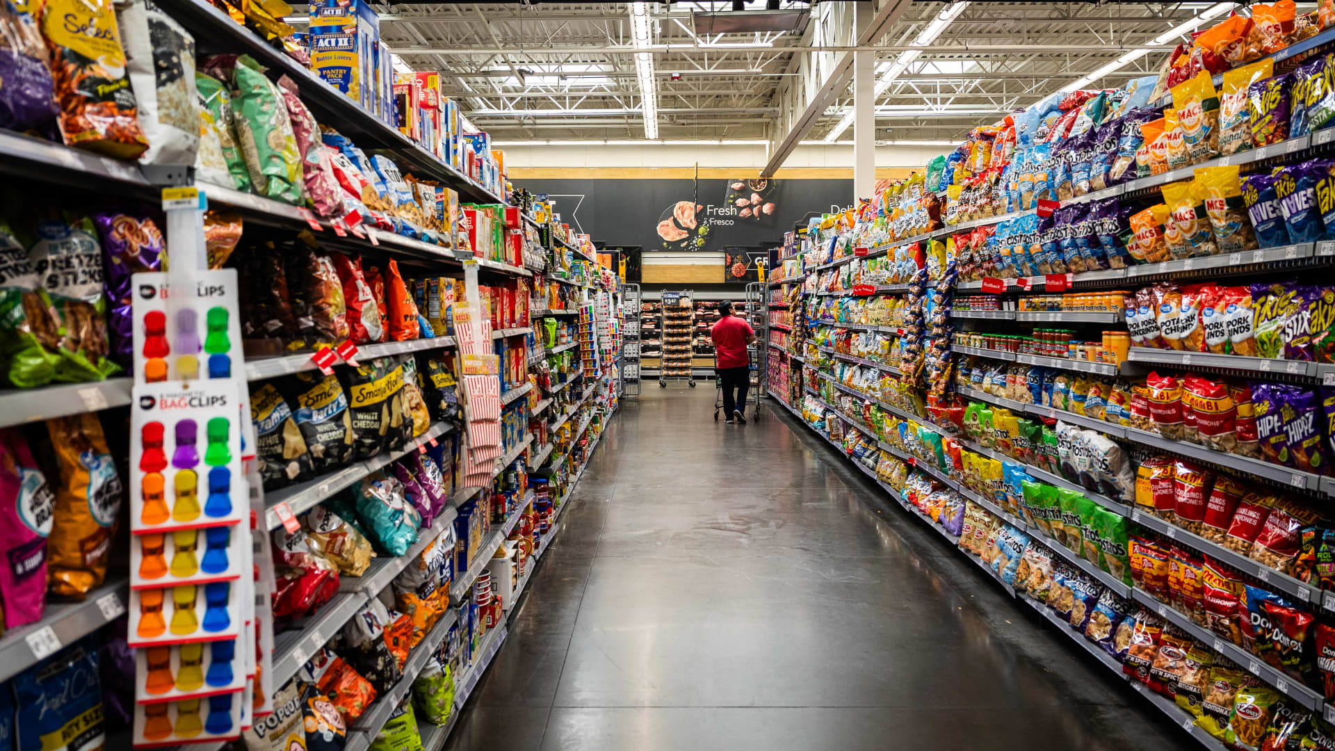 Tariffs aren't dealing a huge blow to big retailers and consumers — yet. Here are key earnings takeaways