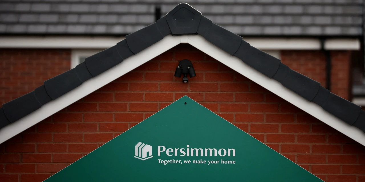 Persimmon’s Pretax Profit Rises on Higher Sales But Misses Consensus
