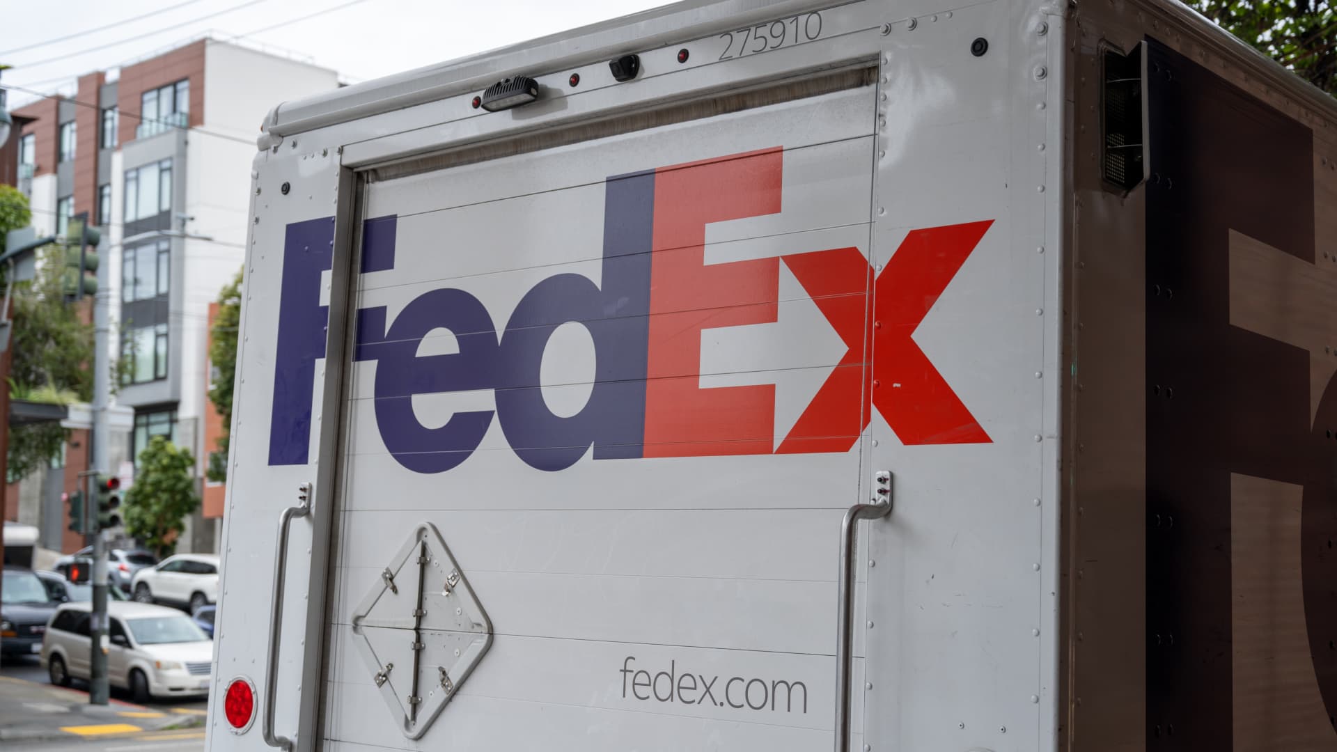 FedEx beats on top and bottom lines, raises guidance on strong performance
