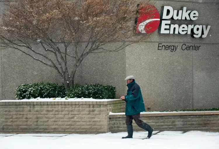 Duke Energy to sell Tennessee natural gas distribution business to Spire in $2.48B deal