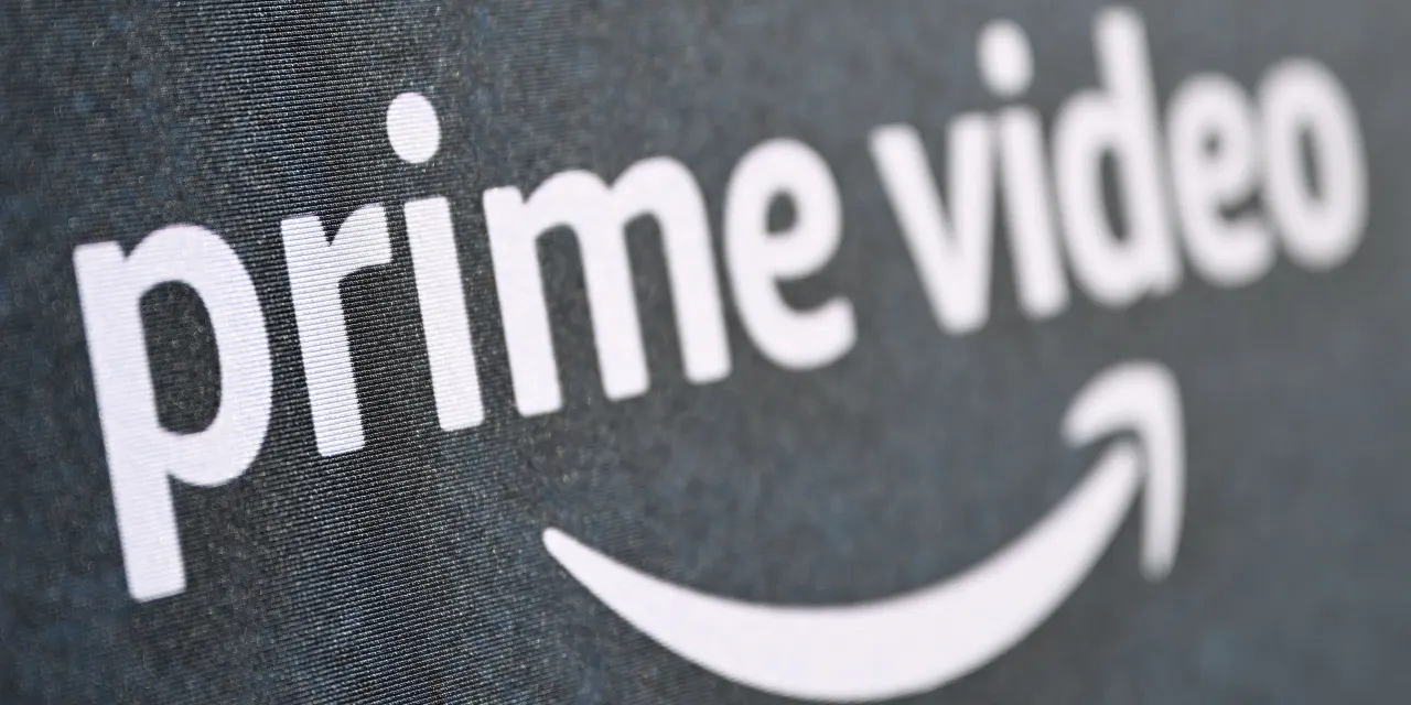 Netflix investors are getting squeamish as Amazon makes inroads in the battle for streaming dominance