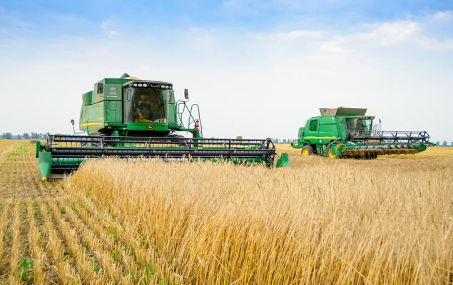 Here's Why You Should Hold Nutrien Stock in Your Portfolio for Now