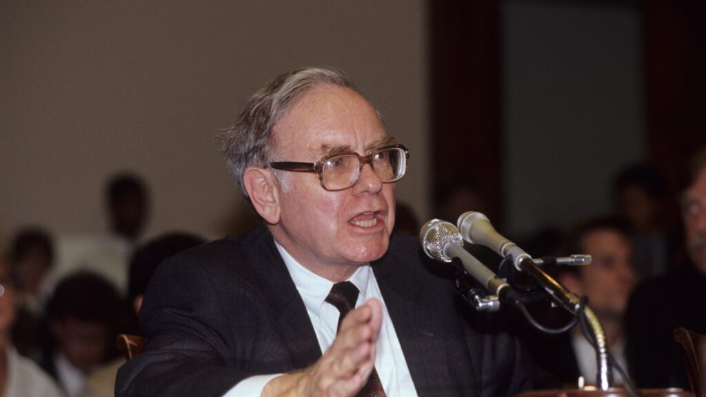 Warren Buffett's Wealth-Building Strategy Points to This One ETF for Long-Term Investors
