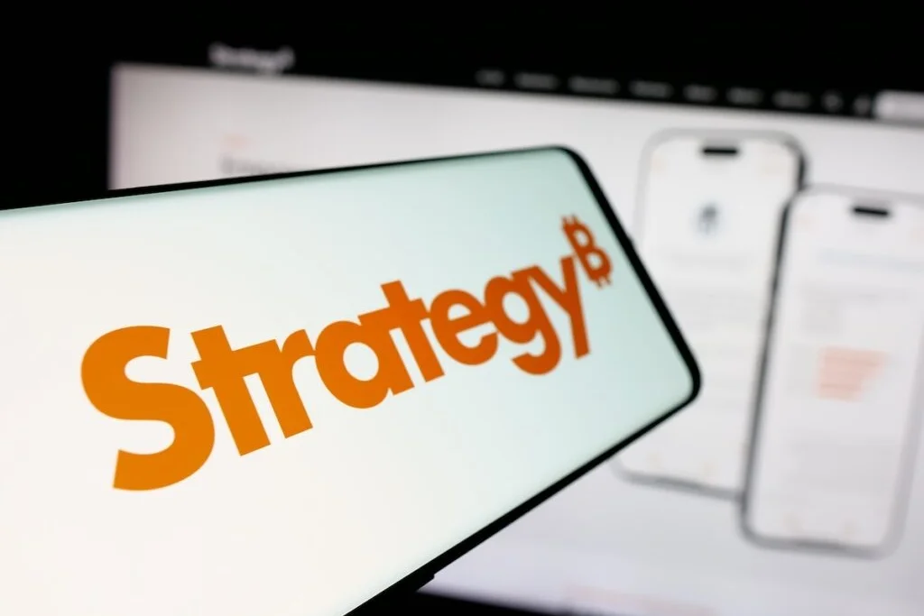 Peter Schiff Says Michael Saylor-Led Strategy 'Would Have Been Better Off' Buying Anything Other Than Bitcoin'