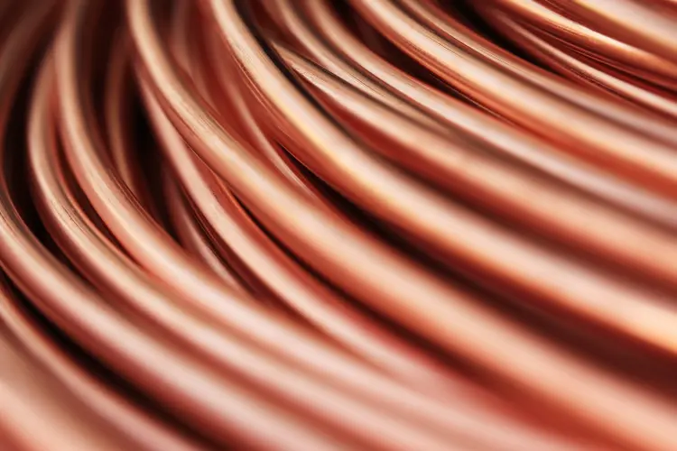Freeport Indonesia plans surge of copper concentrate exports ahead of ban