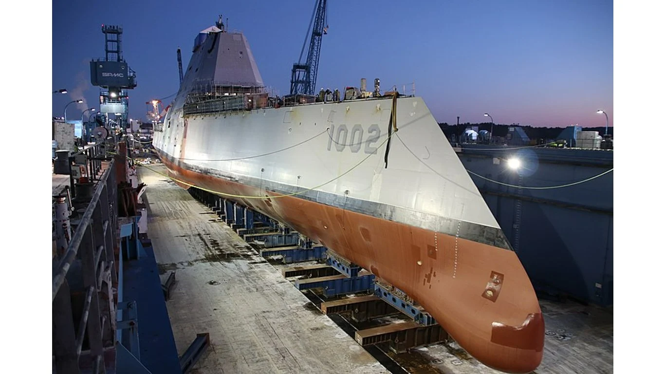 Lockheed Martin Vs. General Dynamics: Pick General Dynamics for Naval Dominance Despite Lockheed's $3.5 Billion Ultra Maritime Acquisition