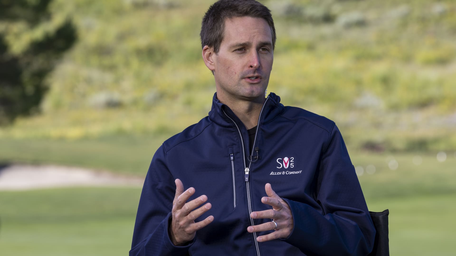 Snap shares rocket 20% on strong forecast, $400 million Perplexity deal