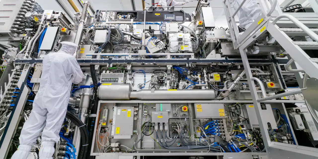 ASML’s stock hits another record high after analyst upgrade