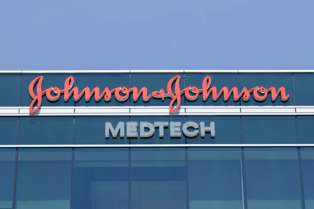 FDA Issues Early Alert For Johnson &amp; Johnson's Abiomed Heart Pump Controllers
