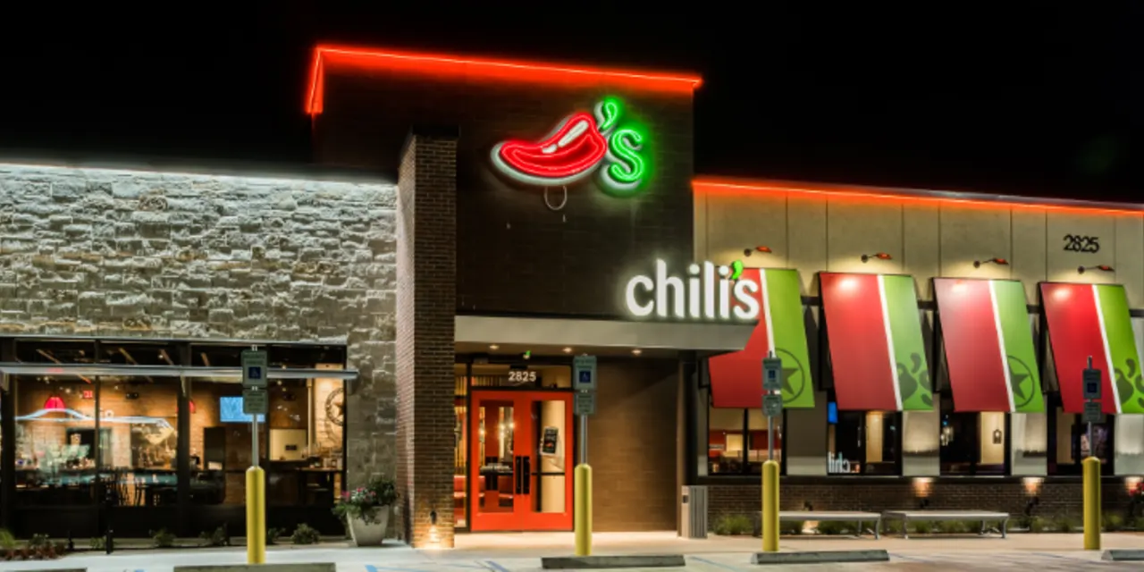 Chili’s has hopped on the chicken-sandwich bandwagon, and it’s driving big sales gains