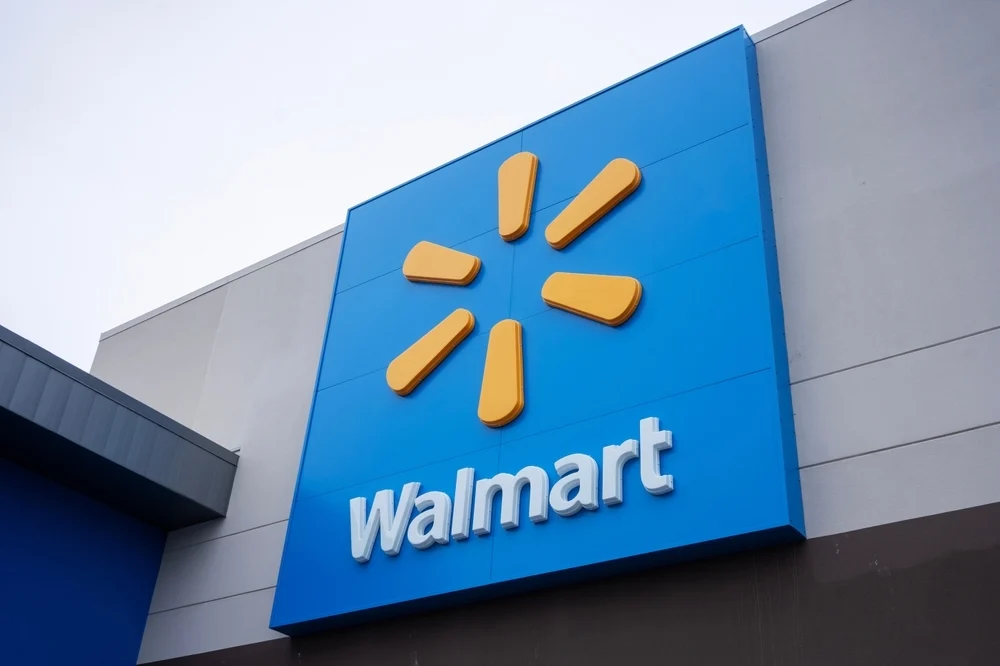 Walmart Hits Historic $1 Trillion Value, Joins Big Tech On Nasdaq As AI Takes Over
