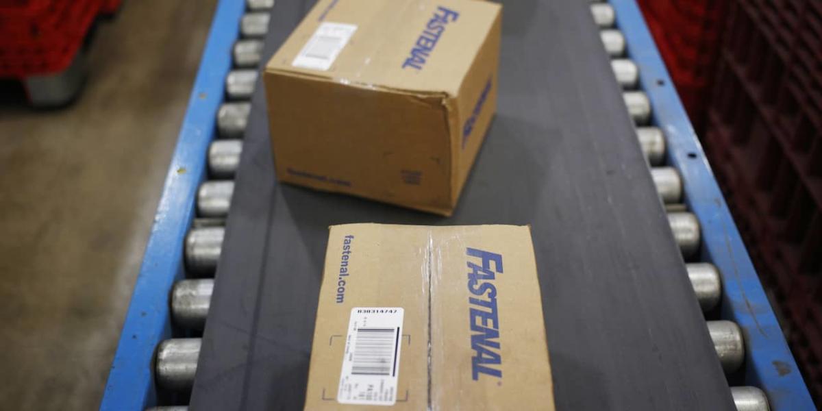 Fastenal Stock Tumbled After Earnings. A Director Bought the Dip.