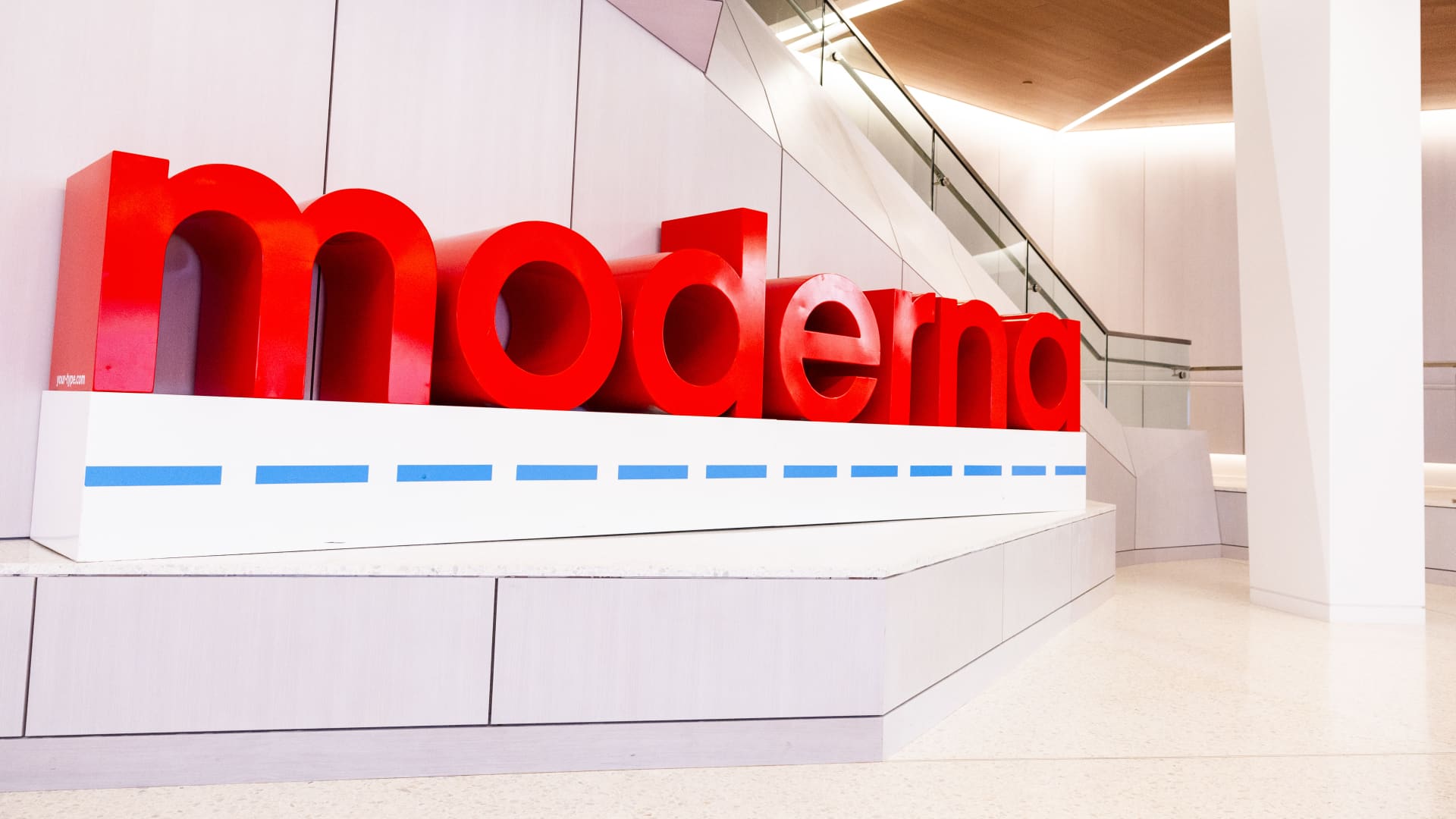Moderna to slash 10% of workforce as biotech cuts costs, Covid shot sales slow