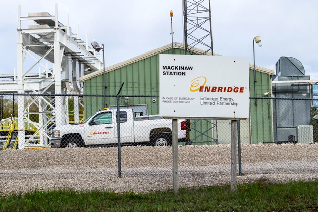 Enbridge stock's rough week: Pipeline concerns, analyst downgrade, bearish technicals