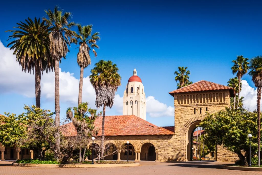 Stanford Warns Future Of Crypto Depends On Regulation, Quantum-Safe Systems, Digital Dollar Competition