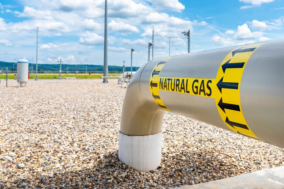 SpaceX Wants a 32-Mile Pipeline Tied Into Energy Transfer's and Kinder Morgan's Florida System. Does It Matter for Either Pipeline Stock?