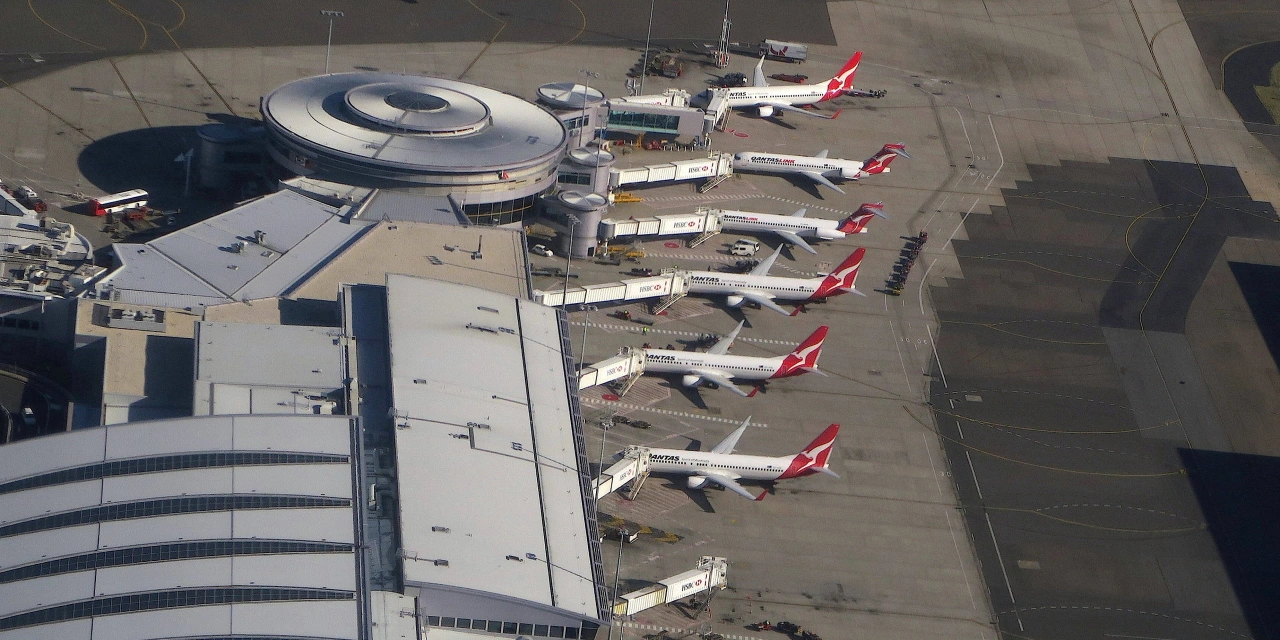 Airbus Supply Snarls Push Back Qantas’s Plans for Nonstop Flights to London, New York