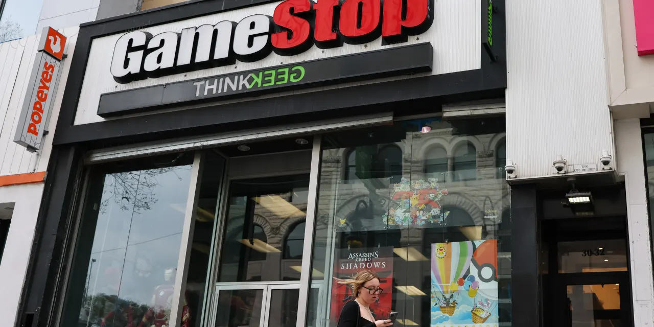 GameStop CEO Snaps Up $10.5 Million Worth of Stock. Another Insider Just Joined Him.