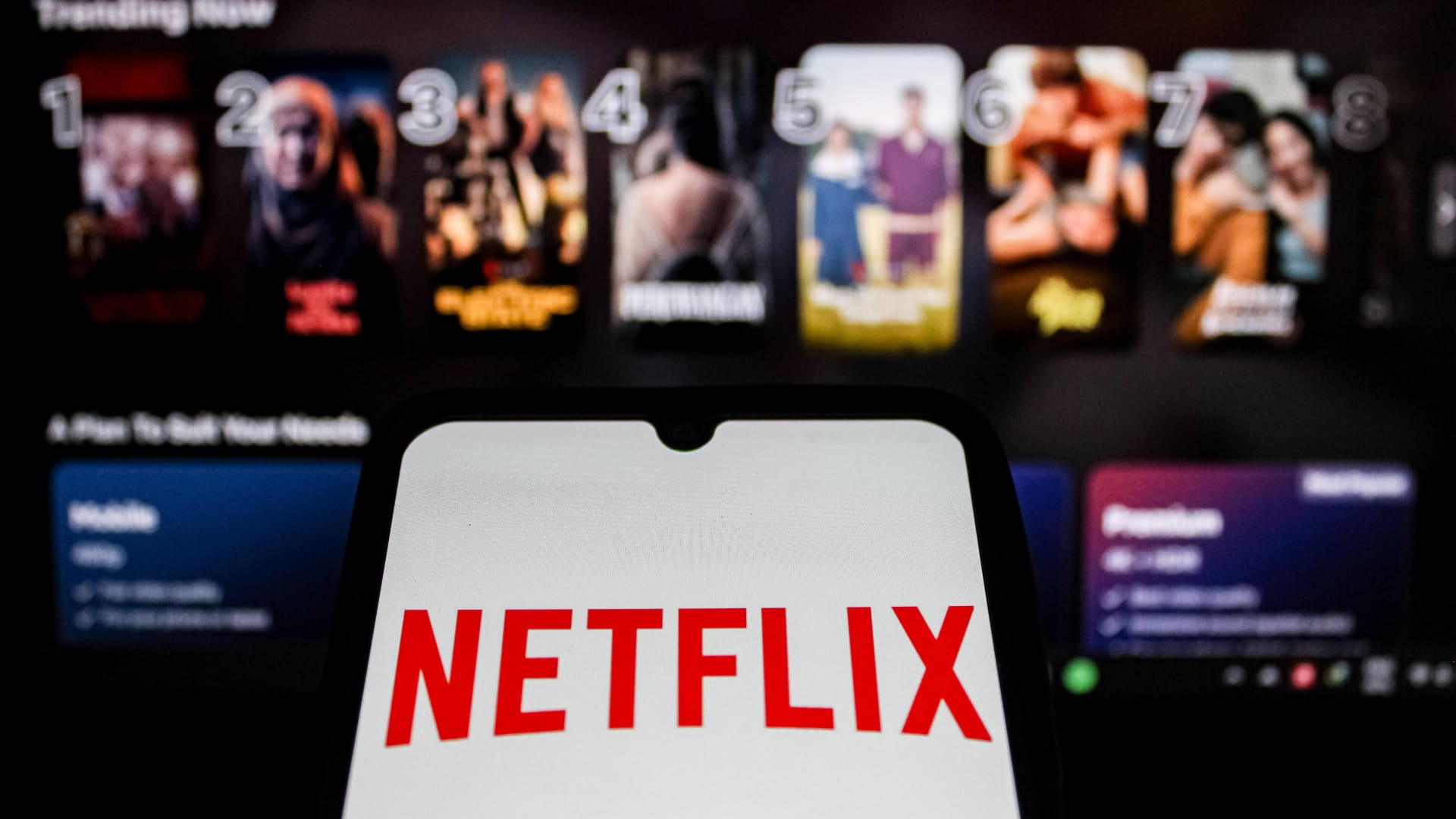 Netflix reports earnings after the bell. Here's what to expect
