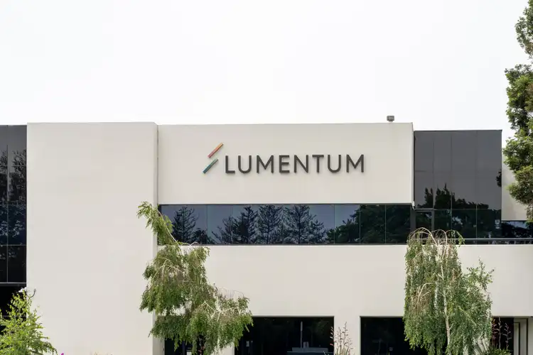 Lumentum lights up after raising Q4 guidance